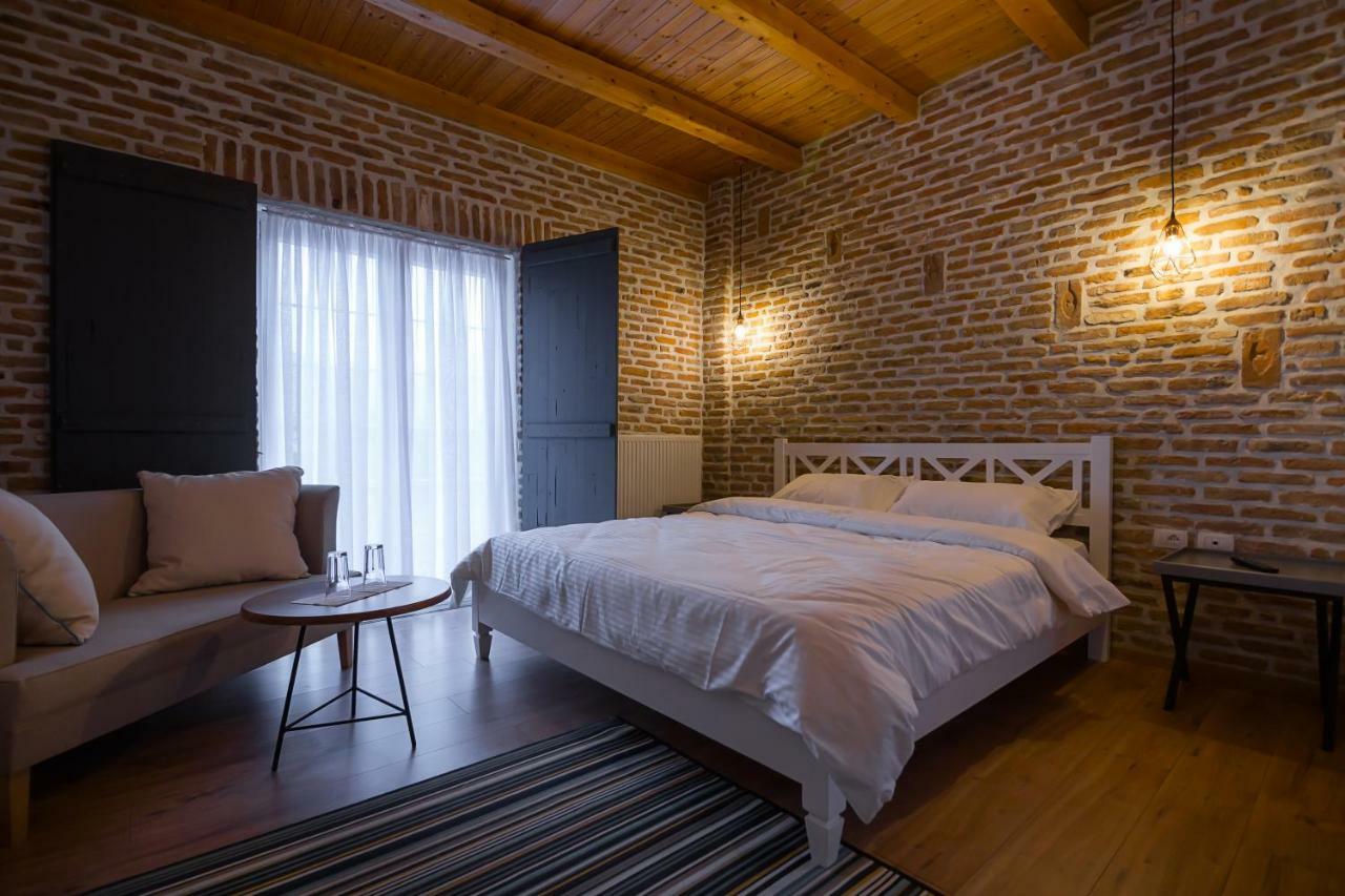 Barba Boutique Hotel Korce Eksteriør bilde