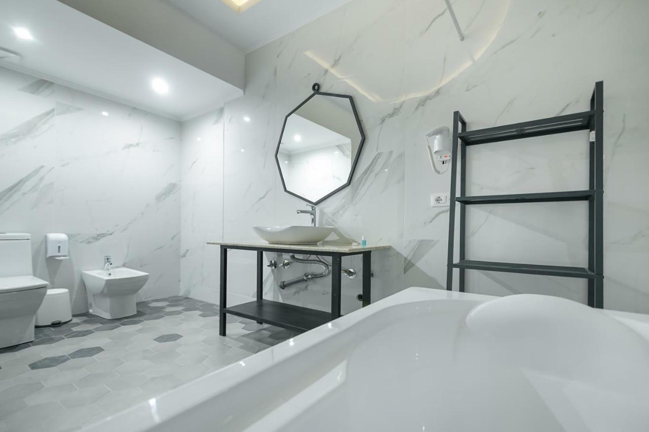 Barba Boutique Hotel Korce Eksteriør bilde